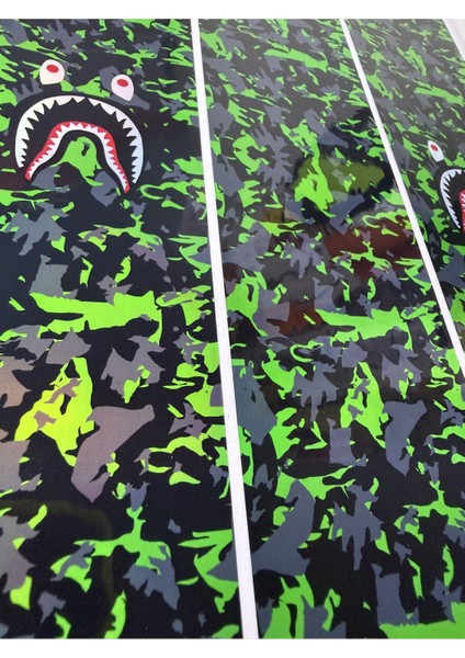 Bape Kamuflaj Bisiklet Sticker – 27X6.5 cm Suya Dayanıklı Görsel Kaplama Etiketi Hologram
