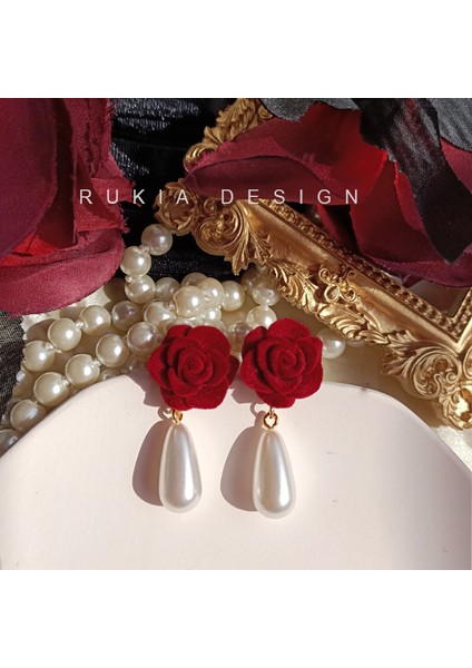 Bordo Kadife Küpeler Havadar Küpeler (Yurt Dışından)