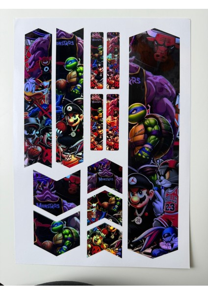 Cartoon Bisiklet Sticker Seti 12 Parça – Renkli Maşa Kadro Etiketi Hologram