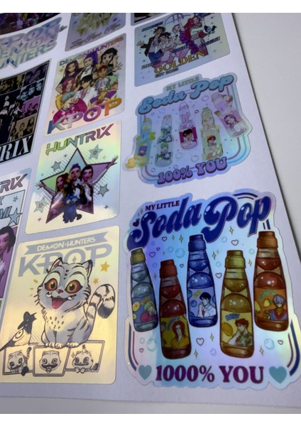 Kpop Demon Hunters Sticker Seti | Holografik K-Pop Anime Karakter