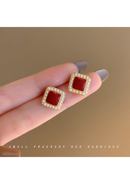 Bordo Kadife Küpeler Havadar Küpeler (Yurt Dışından)