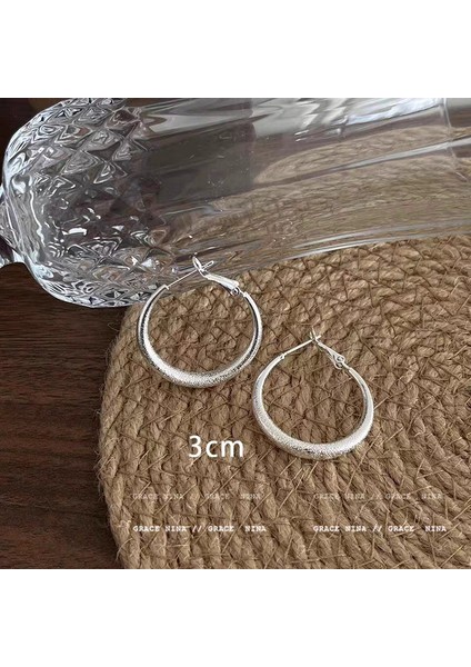 Tatlı ve Havalı Stil Seki Kız Düz Halka Küpeler Yeni Basit Yuvarlak Yüz Küpeleri Benzersiz Daire Küpeler (Yurt Dışından)