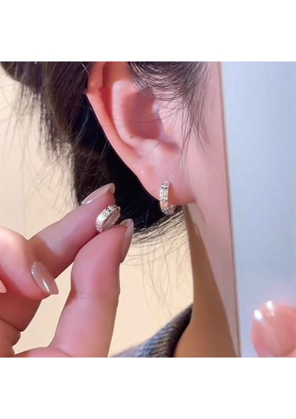 Tatlı ve Havalı Stil Seki Kız Düz Halka Küpeler Yeni Basit Yuvarlak Yüz Küpeleri Benzersiz Daire Küpeler (Yurt Dışından)