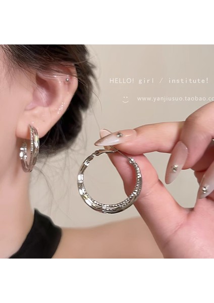 Tatlı ve Havalı Stil Seki Kız Düz Halka Küpeler Yeni Basit Yuvarlak Yüz Küpeleri Benzersiz Daire Küpeler (Yurt Dışından)