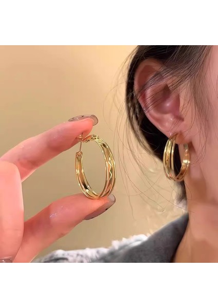 Avrupa ve Amerika Birleşik Devletleri Kişilik Büyük Daire Küpeler Kadın Kıdemli Küpe Duygusu Moda Mizaç Basit Küpeler Küpeler Kulak Aksesuarları (Yurt Dışından)