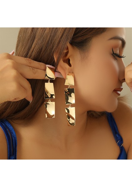 Kadınlar Için Avrupa ve Amerikan Tarzı Metalik Pürüzsüz Katlanır Küpeler, Geometrik Taç Yaprağı Küpeler (Yurt Dışından)