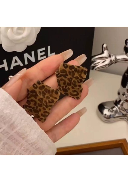 Kadınlar Için Yeni Sonbahar/kış Metalik Parlak Yuvarlak Küpeler, Zarif ve Sofistike, Kare ve Yuvarlak Yüzlere Yakışır, Retro Tarz. (Yurt Dışından)