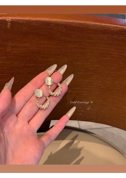 Kadınlar Için Yeni Metalik Cilalı Küpeler, Zarif ve Sofistike Halka Küpeler (Yurt Dışından)