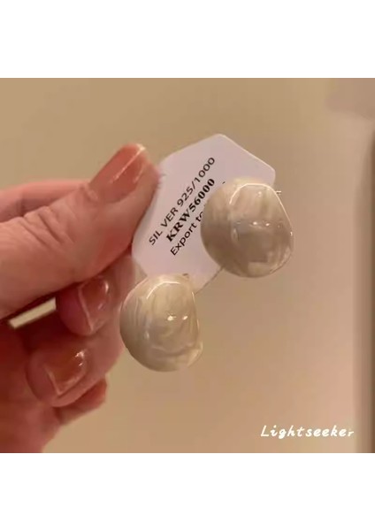 Kadınlar Için Yeni Sonbahar/kış Metalik Parlak Yuvarlak Küpeler, Zarif ve Sofistike, Kare ve Yuvarlak Yüzlere Yakışır, Retro Tarz. (Yurt Dışından)