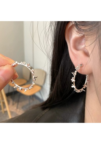 Kadınlar Için Yeni Sonbahar/kış Metalik Parlak Yuvarlak Küpeler, Zarif ve Sofistike, Kare ve Yuvarlak Yüzlere Yakışır, Retro Tarz. (Yurt Dışından)