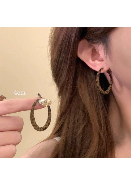 Kadınlar Için Yeni Sonbahar/kış Metalik Parlak Yuvarlak Küpeler, Zarif ve Sofistike, Kare ve Yuvarlak Yüzlere Yakışır, Retro Tarz. (Yurt Dışından)