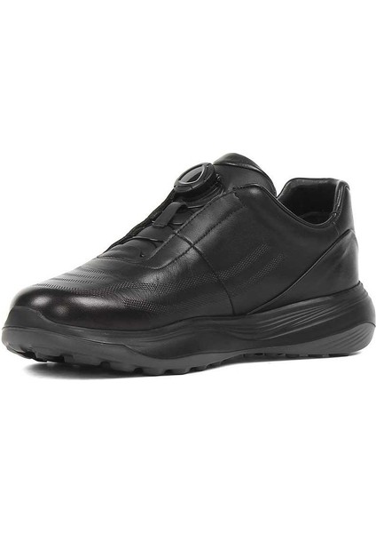 Erkek Siyah Kalın Tabanlı Deri Sneaker fırsatları
