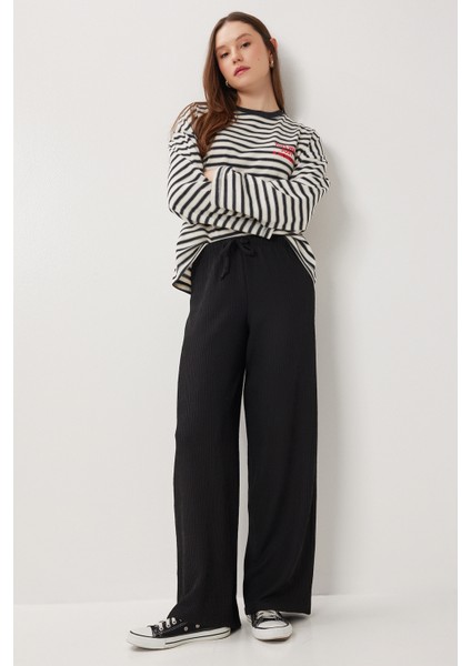 Geniş Paça Krinkıl Örme Pantolon LCI0057 Siyah