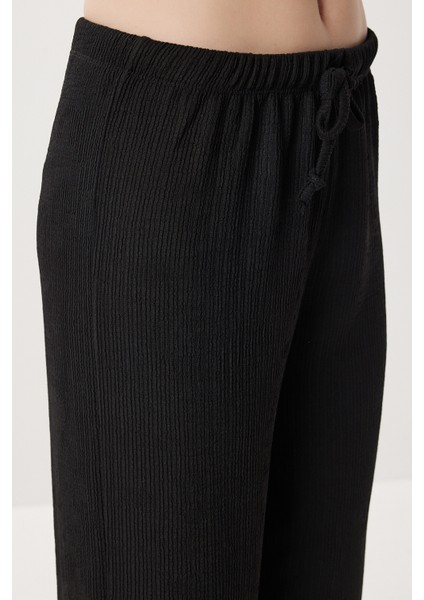 Geniş Paça Krinkıl Örme Pantolon LCI0057 Siyah modelleri