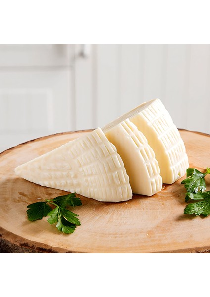 Ayvacık Sepet Peyniri (1 Kg) fiyatları