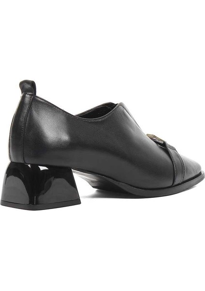 Kadın Siyah Kalın Topuklu Deri Ayakkabı indirimleri