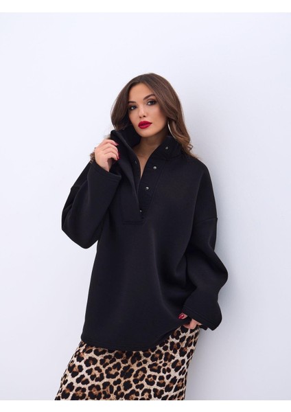 Geniş Kesim Yarım Çıtçıtlı Pamuklu Sweat