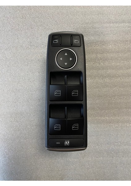 Mercedes W204 X204 Sol Ön Cam Düğmesi (Ayna Katlamasız) 2128208210