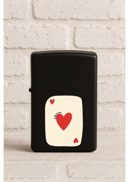 Uv Baskılı Desenli Metal Benzinli Siyah Çakmak Cep Çakmağı - In Love