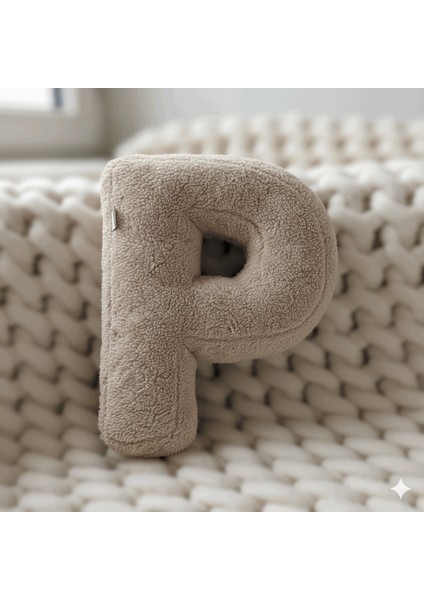 Litera, P Harfi, Yastık, Kırlent, Elyaf Dolgulu, Welsoft Kumaş, 40 cm