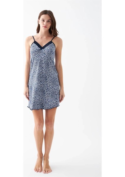 Moda Kadın Mavi Leopar Desenli Dantel Detaylı Ip Askılı Gecelik modelleri