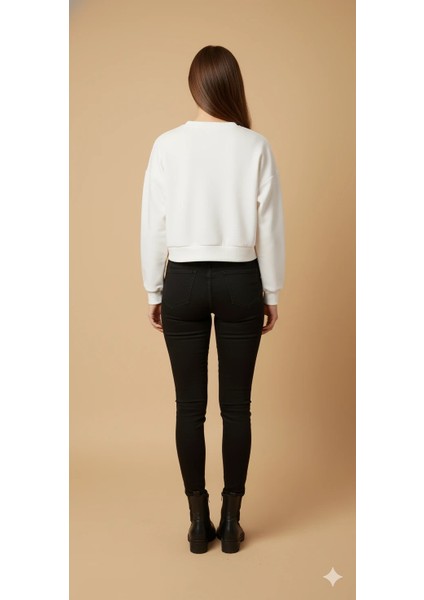 Kadın Ayı Figürlü Crop Sweat Payetli Teddy Bear Ipli Detaylı Yazılı Yuvarlak Yaka Kısa Swat indirimleri