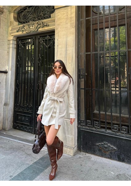 Kürklü Kaşe Kaban