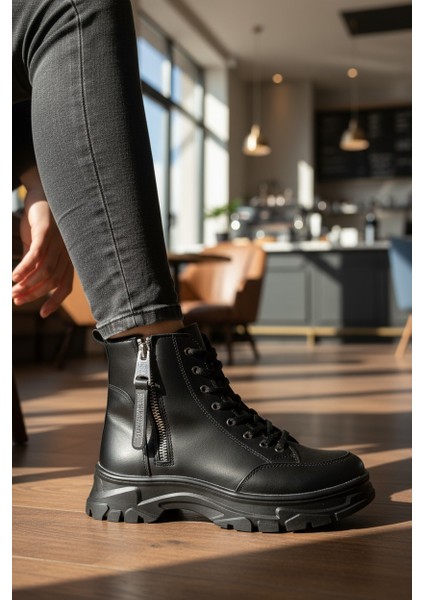 Conpax 8091 Siyah Kadın Fermuarlı & Bağcıklı Bot indirimleri