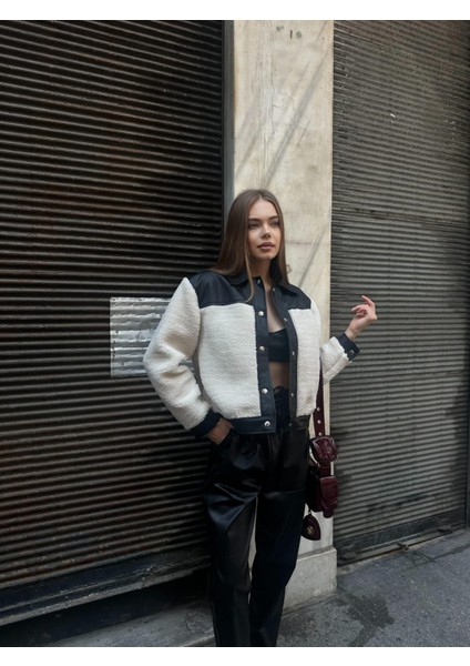 Peluş Mont indirimleri