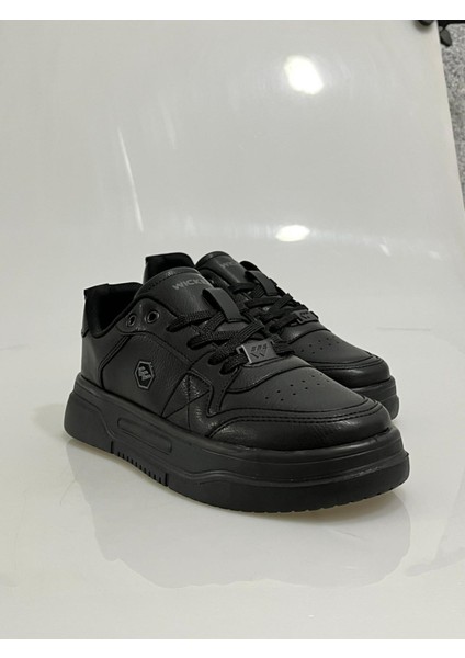 2933 Wickers Siyah-Füme Kalın Taban Bağcıklı Bayan Spor Ayakkabısı