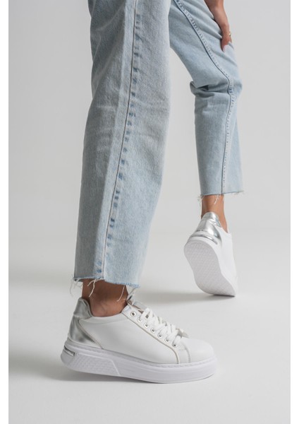 Vega Premium Gümüş Detaylı Beyaz Kadın Sneaker