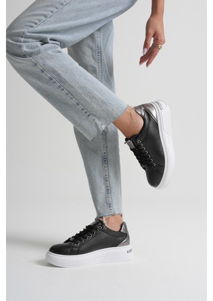 Vega Premium Platin Detaylı Siyah Kadın Sneaker