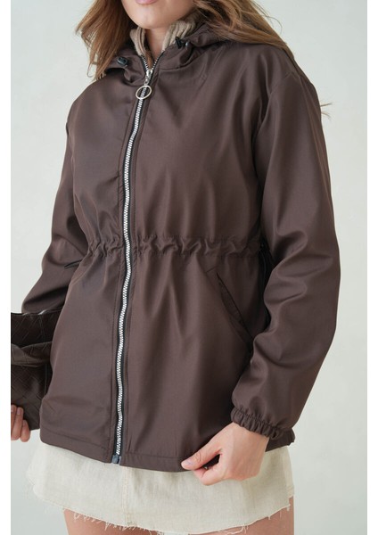 Içi Astarlı Su Geçirmez Kapüşonlu Fermuarlı Sık Dokuma Kadın Trençkot modelleri