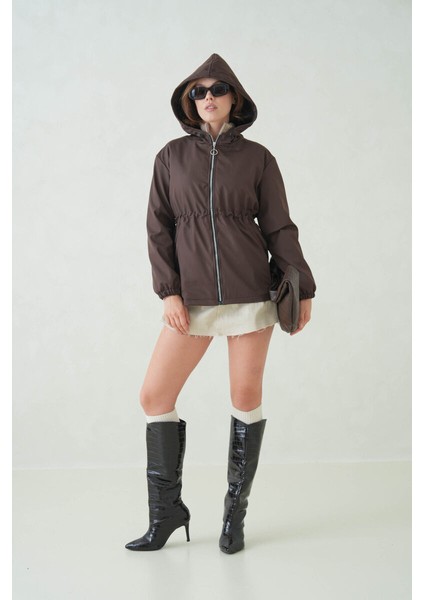 Içi Astarlı Su Geçirmez Kapüşonlu Fermuarlı Sık Dokuma Kadın Trençkot fırsatları