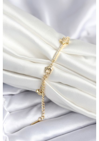 Pirinç Gold Renk Yıldız Model Kadın Bileklik