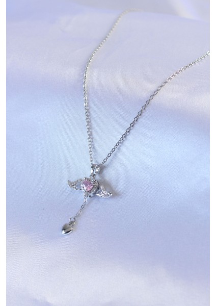 316L Çelik Gümüş Renk Kanatlı Kalp Figür Zirkon Taş Detay Kadın Kolye