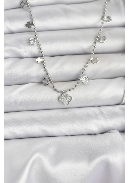 Pirinç Gümüş Renk Yonca Model Kadın Kolye fiyatları