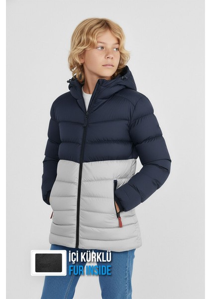 İçi Kürklü Su ve Rüzgar Geçirmez Erkek Çocuk Mont