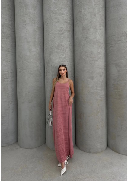 Piliseli Uzun Elbise