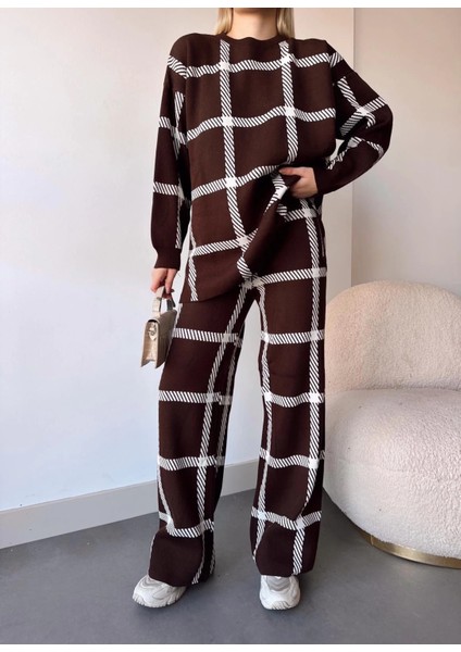 Ekoseli Triko Takım Kahvebeyaz fiyatları