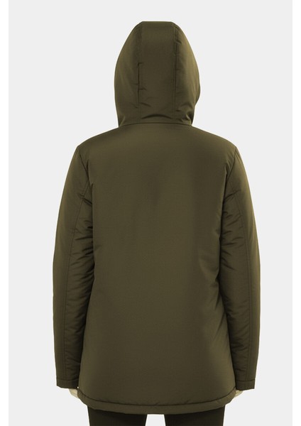 İçi Kürklü Su ve Rüzgar Geçirmez Cepli Kapüşonlu Kadın Mont