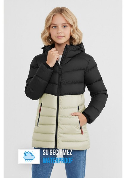 İçi Kürklü Su ve Rüzgar Geçirmez Kapüşonlu Kız Çocuk Mont