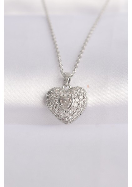 316L Çelik Zincir Gümüş Renk Zirkon Taşlı Kalp Kolye fiyatları