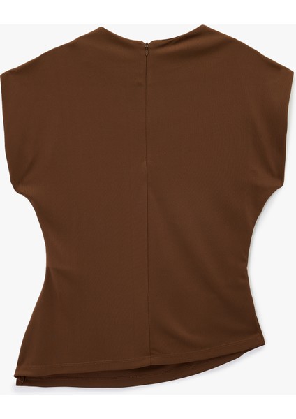 Yuvarlak Yaka Asimetrik Drape Detaylı Kolsuz Bluz fiyatları