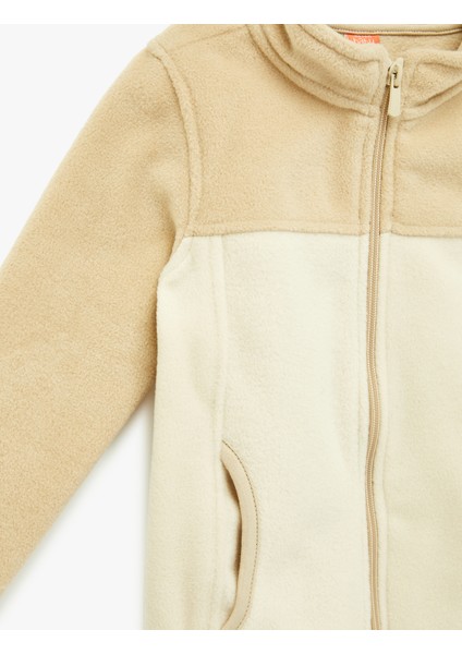 Uzun Kollu Dik Yaka Fermuarlı Polar Sweatshirt modelleri