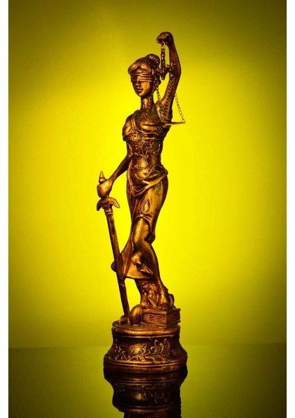 Adalet Tanrıçası Themis Battal Boy Gold Altın Dekoratif Heykel Biblo modelleri