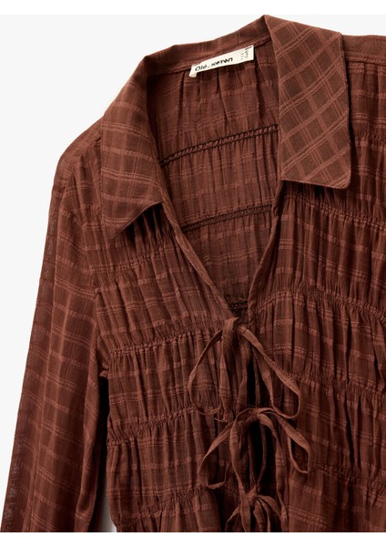 Fiyonklu Bağlama Detaylı Uzun Balon Kollu Gömlek Yaka Ekoseli Bluz modelleri