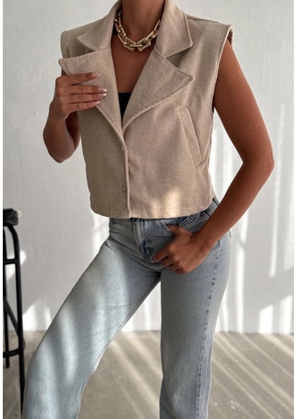 Önü Çıtçıtlı Cepli Kaşe Yelek Bej F2253 modelleri