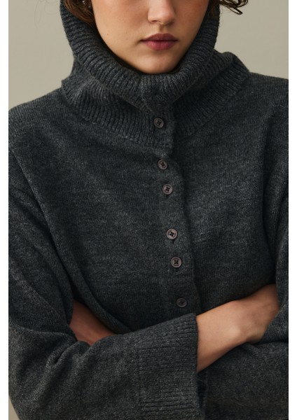 Geniş Yakalı Tiftik Hırka Antrasit modelleri