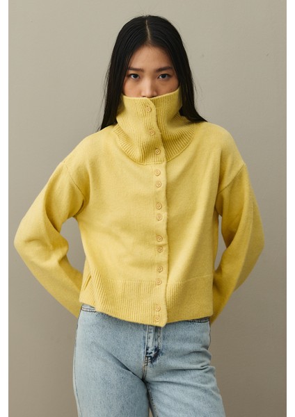 Geniş Yakalı Tiftik Hırka Sarı indirimleri